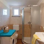 Feriehus One-bedroom In Hreljići