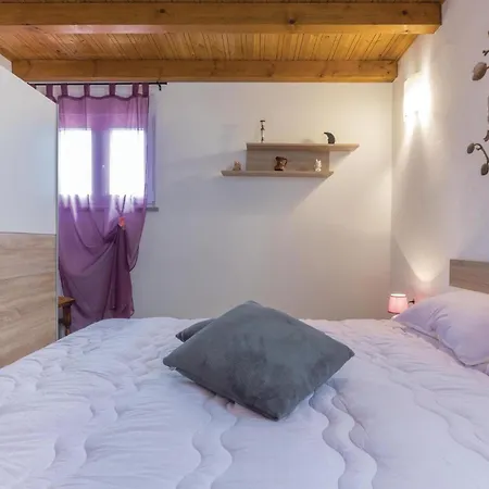 Holiday home Amazing In With Wifi *