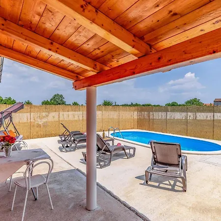 Amazing In With Wifi Holiday home Hreljici