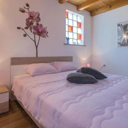 One-bedroom In * Hreljići